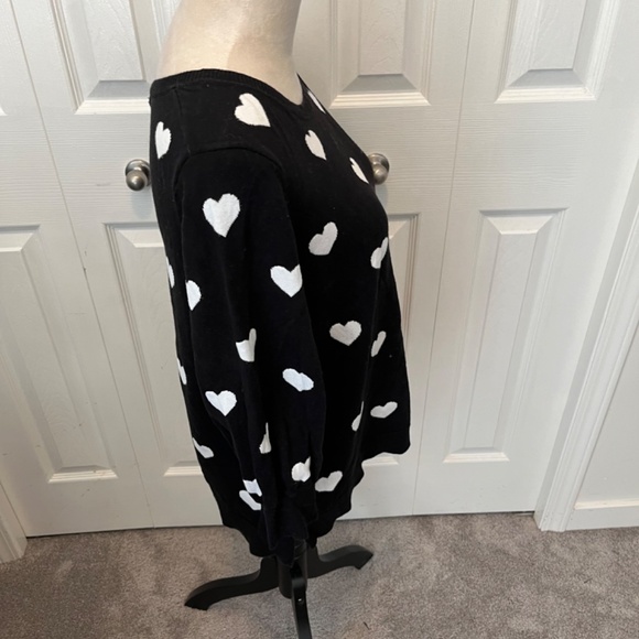 Adrianna Papell size L heart sweater - Picture 6 of 10